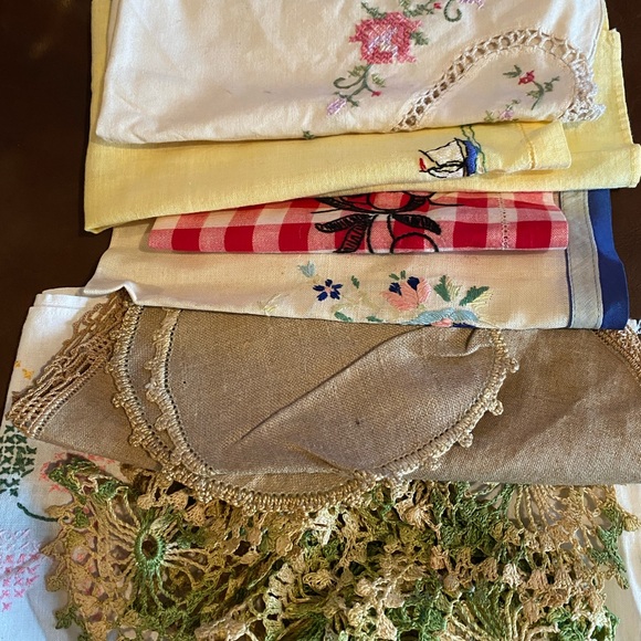 Vintage Linen Variety - Picture 10 of 10